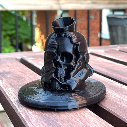 Stormtrooper Helmet & Skull - Digital Pen Holder