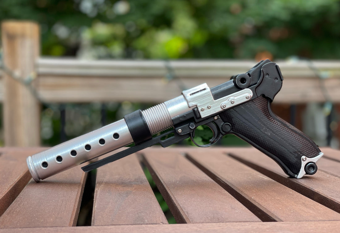 jyn-erso-replica-blaster-a-180-screen-accurate-rogueprops